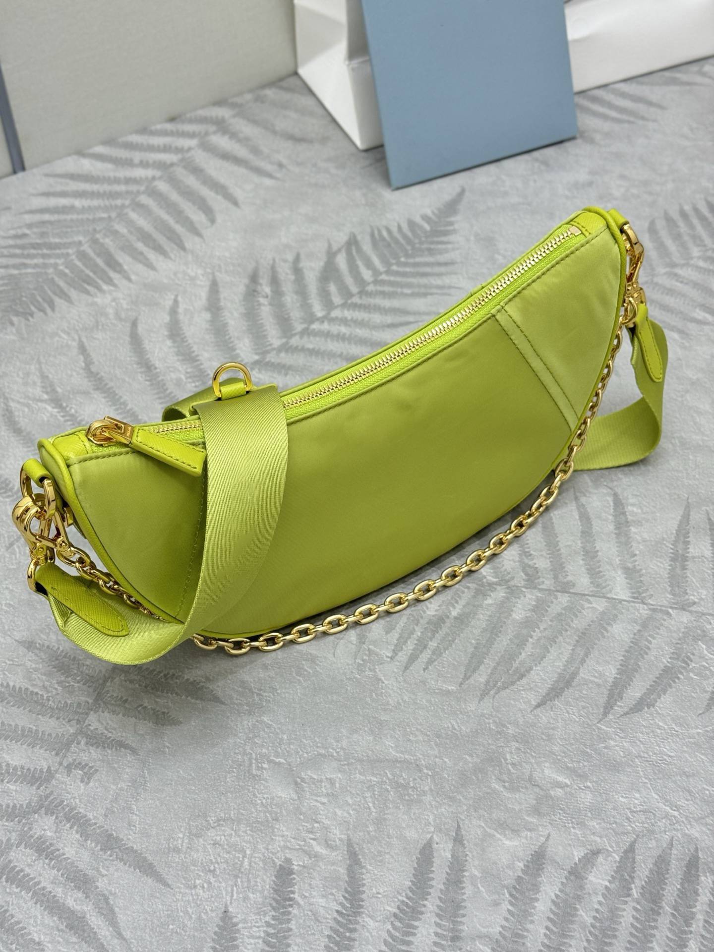 2025 Ladies Luxury High Quality Famous Brand Bag New Designer Genuine  Gold Chain  Leather Handbags  Outdoor Shopping Handbag