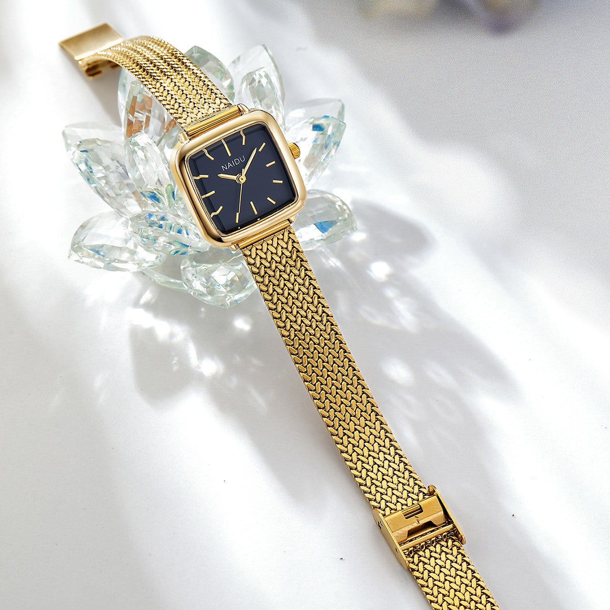 Ladies Small Square Watch Stainless Steel Strap Literary Fashion Retro Quartz Watch
