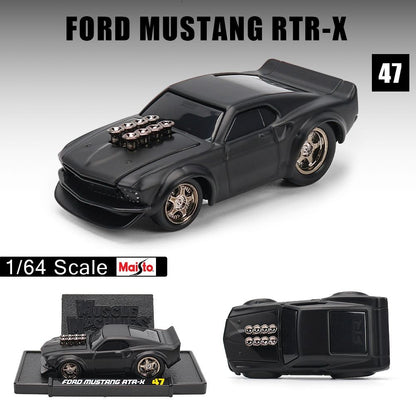Maisto 1:64 Toyota AE86 Liga Muscle Car Modelo Takumi Fujiwara Versão Brinquedo para Meninos Coleção Presente