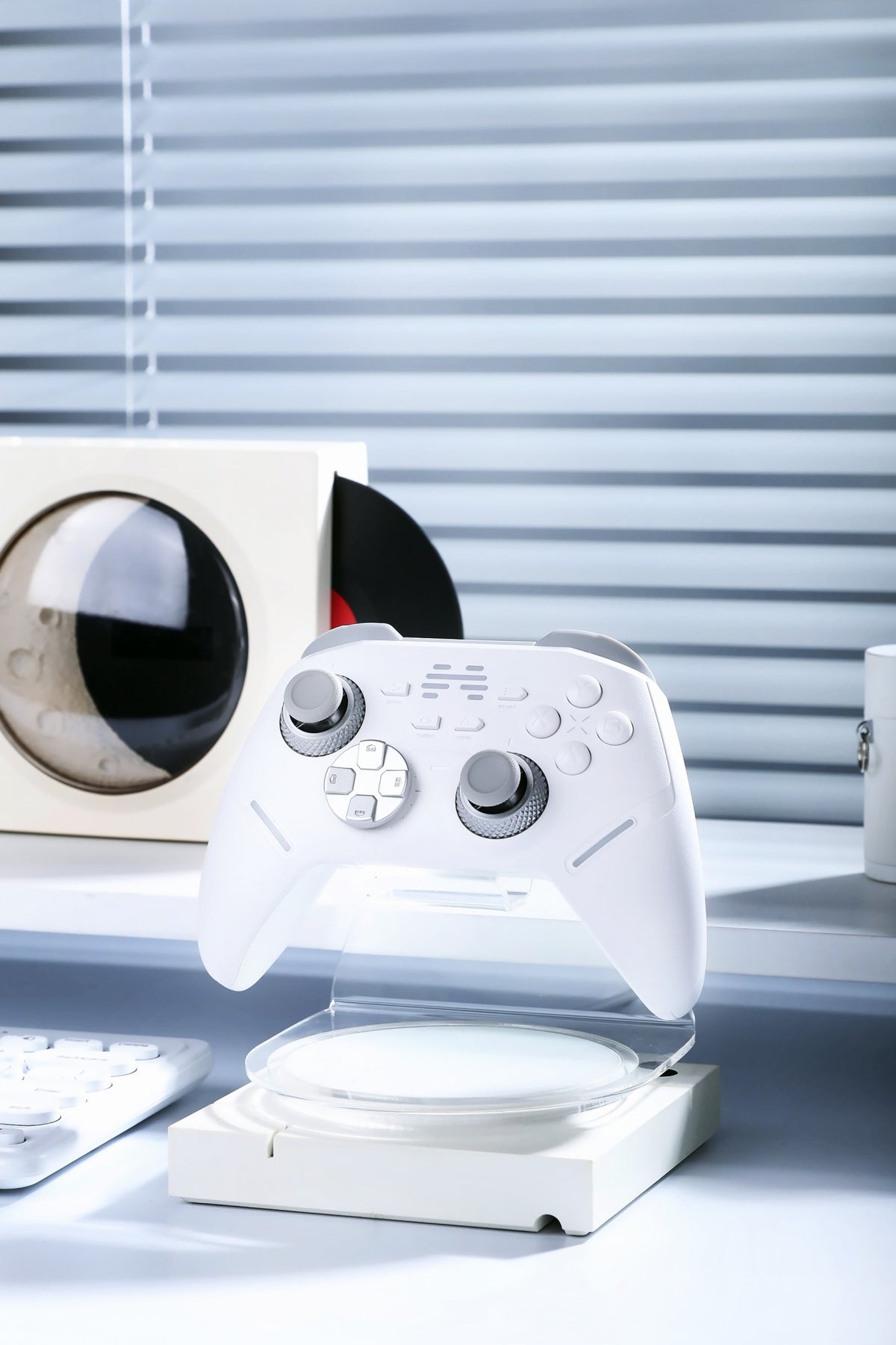 BEITONG KP40 Elite Wireless Controller for PC/Switch/iOS/Android/Steam, Adjustable TMR Joystick, 1000Hz Pro Gamepad