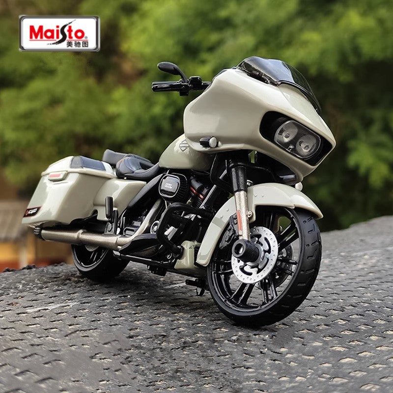 Maisto 1:18 Harley 2018 CVO Road Glide Liga Modelo de Motocicleta Esportiva Metal Moto de Corrida de Rua Modelo de Simulação Presentes Infantis