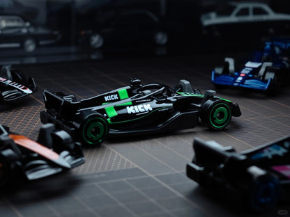 Hot Wheels X Formula 1 1/64 Collectible Car Toys 5 Packs Haas F1 Team Kick Sauber F1 Team Moneygram Theme Vehicle Gifts For Fans