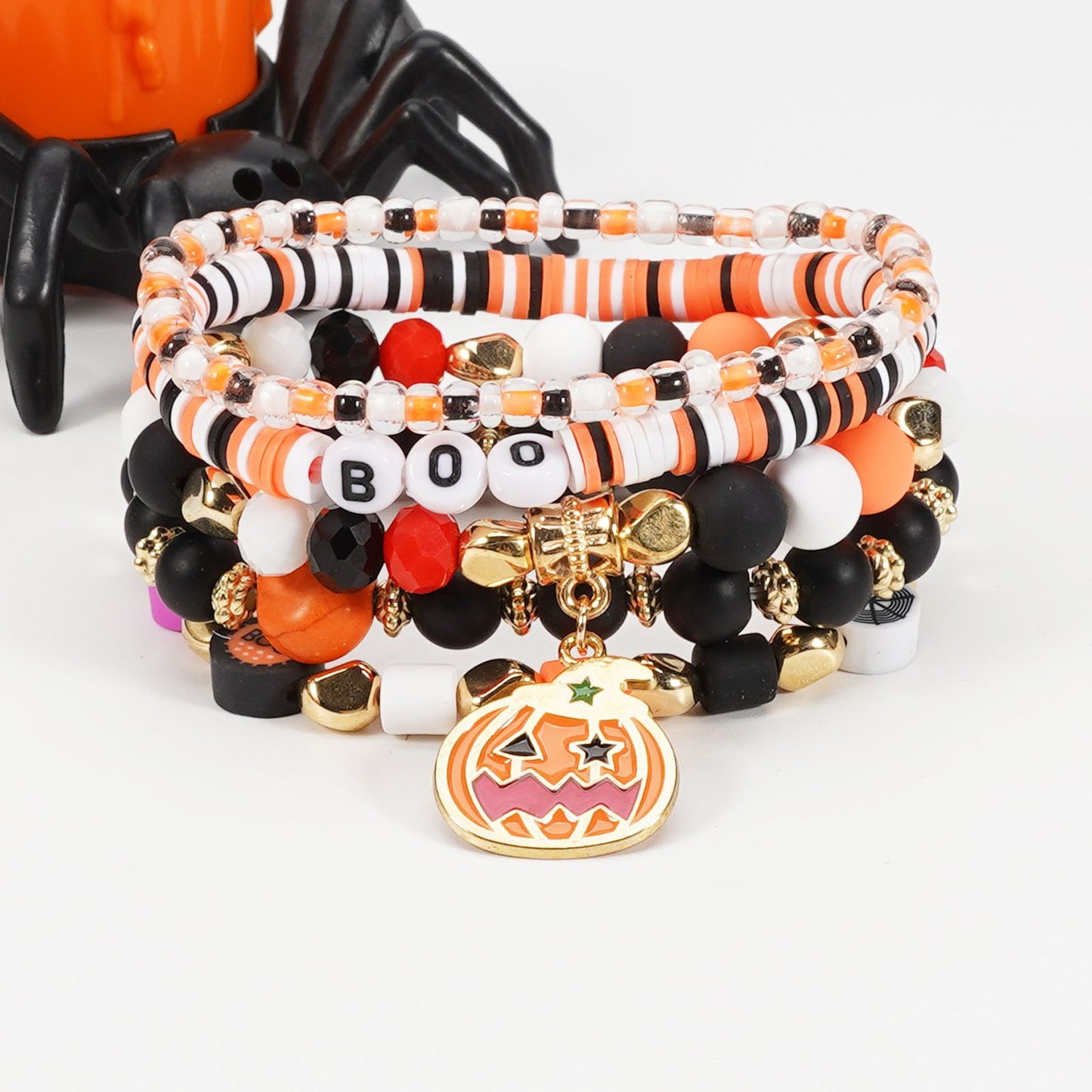 1/2pcs Halloween Bracelet Artificial Crystal Soft Ceramic Bead Bracelet Pumpkin Ghost Bat Hat Pendant Party Bracelet
