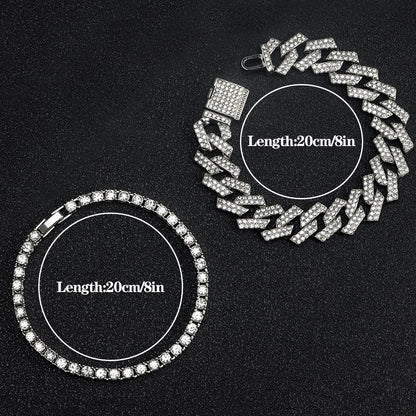 Hip-hop Punk Quartz Watch Stylish Full Diamonds Watch 2 Styles to Choose Bundled Size Adjuster Men Women Party Jewelry Gift Box