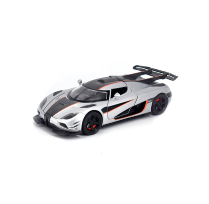 1:32 Escala ONE1 Miniatura Carro Esportivo Modelo Brinquedos Liga Fundida 4 Portas Abertas com Veículos de Corrida de Fricção para Crianças Presentes
