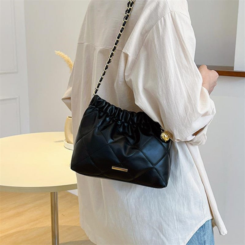 Chic Quilted Embroidered Thread Pu Women's Bag Fashion Chain Single Shoulder Bag, Stylish Crossbody Bag Perfect for Everyday Use