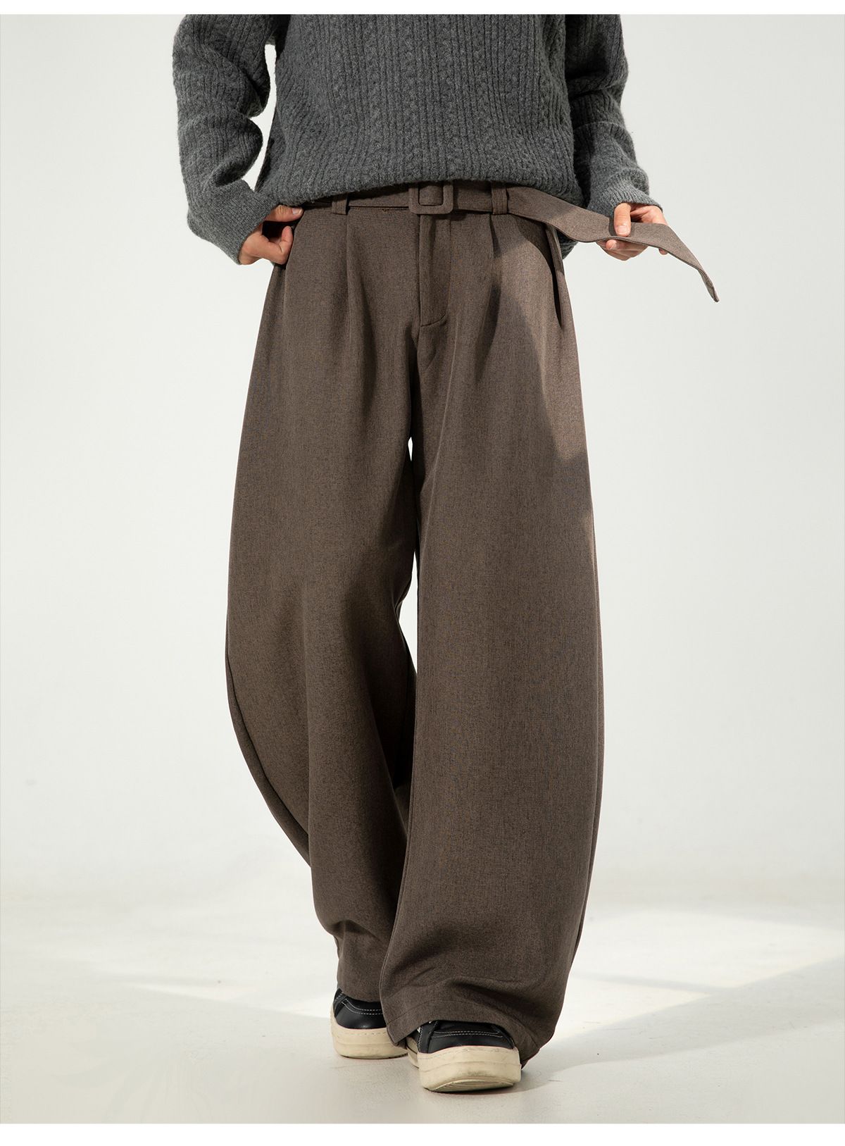 Men's Pleated Drape Curved-Leg Trousers Loose-Fit Straight-Leg Pants Retro-Style Belted Casual Pants