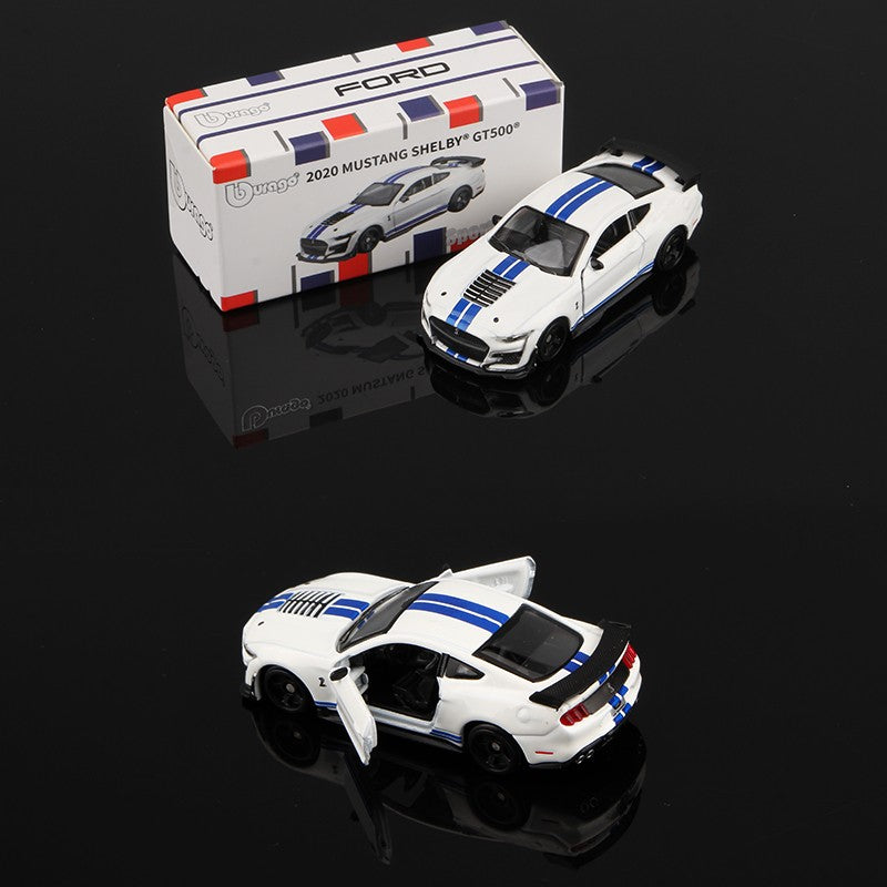 Bburago 1:64 Modelo de Carro em Liga Miniatura Veículos Diecast Brinquedo 911 Bolide Revuelto Bronco SP3 812 SF90 Taycan Huracan GT500 Urus