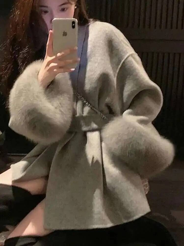 UCXQ Casaco Feminino Elegante OL para Escritório com Retalhos de Pelo Manga Comprida Lã Jaqueta de Roupa Feminina Bonita Outono Inverno 2025