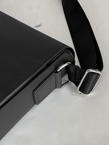 Classic Solid Stylish Simple Men's Crossbody Bag Daily Commuter Travel Large Capacity Shoulder Bag Messenger Bag