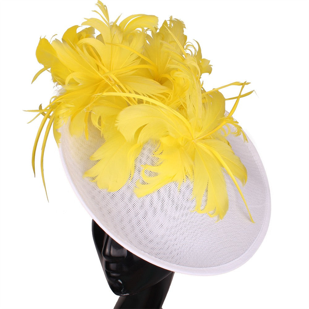 Bonés Cinzentos Millinery Com Acessórios de Tiara Imitação Sinamay Chapéu Derby de Coquetel Feminino Fascinadores de Cabelo de Noiva com Pena Chique