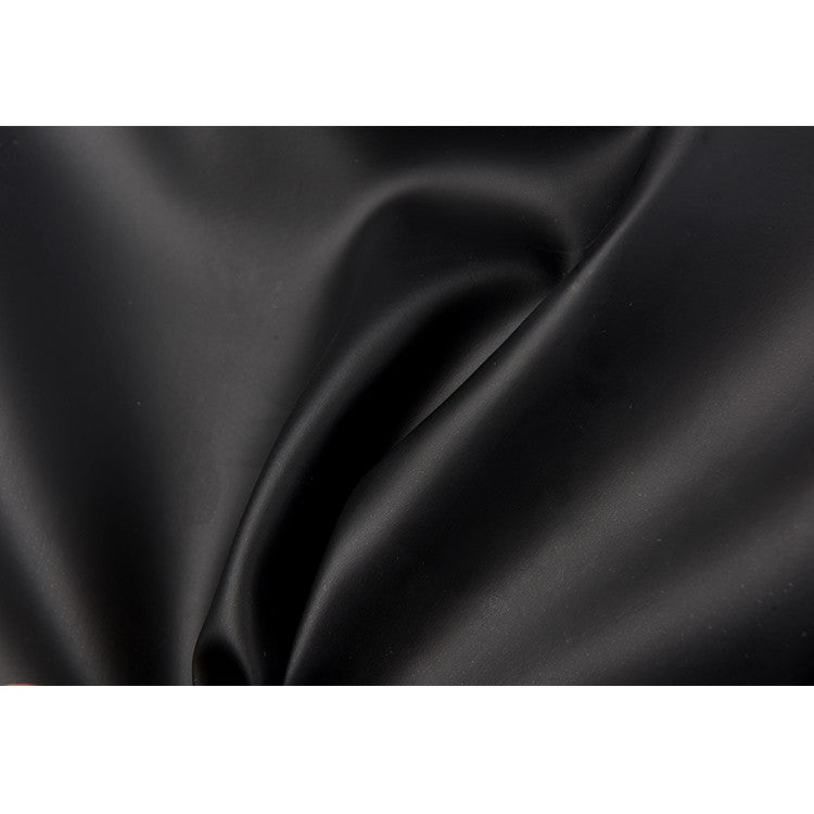 1 piece of minimalist messenger bag, Mailman bag, adjustable shoulder strap, zipper closed, fade resistant, durable for daily co