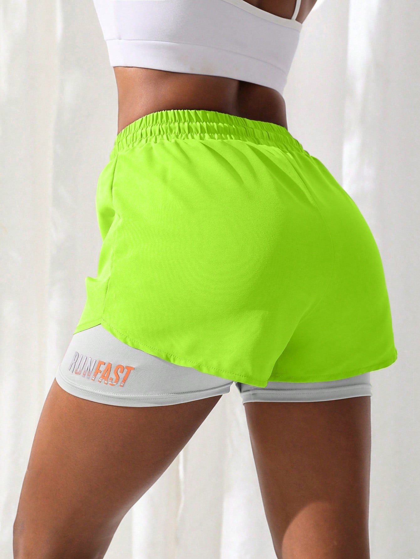 Sports shorts, women's summer hot pants, night running anti glare yoga pants, casual quick drying running breathable fake two-pi