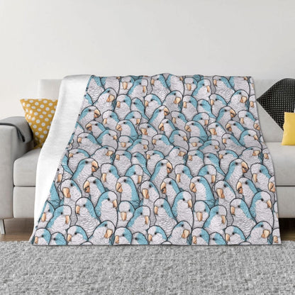 Blue Quaker Monk Parakeets Throw Blanket Flannels Comforter Kid'S sofa bed Blankets