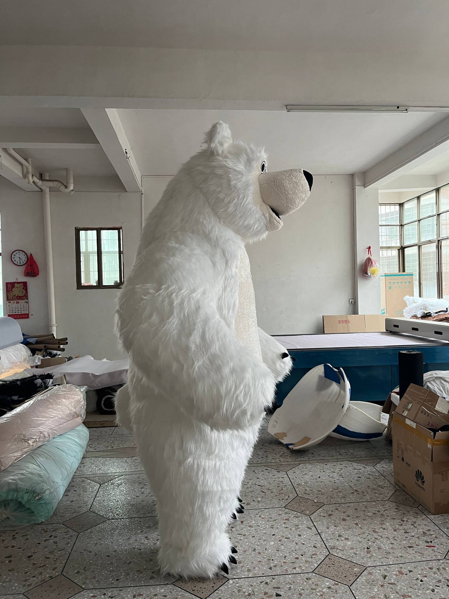 Inflatable Masha Bear Mascot Costume, A Walking Cartoon Doll Costume Suitable For Role-Playing, Applicable To Commercial Promoti