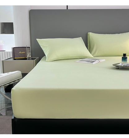 A 3-piece solid-color bed cover and pillowcase set, including 1 bed cover +2 pillowcases (without cores), machine washable