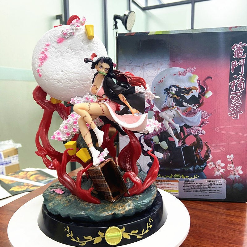 31cm Demon Slayer Kamado Nezuko Anime Girl Figura Modelo Gk Grande Estátua Meninos Coleção Decoração de Mesa Enfeite Brinquedos Presentes