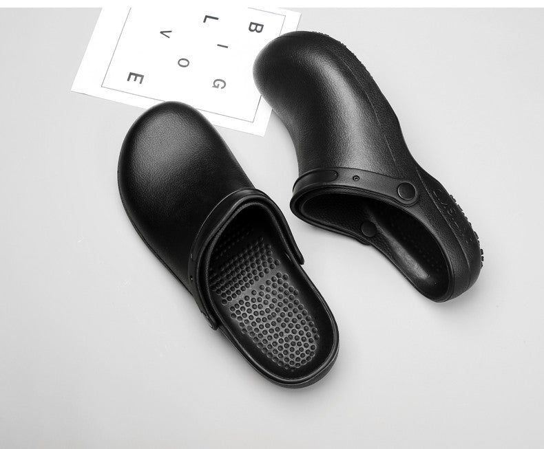 Pure Black Anti Skid Rubber Sandals Chef Shoes Kitchen Cook Waterproof Garden Shoes Clogs Without Holes Plus Big Size 47 48 49