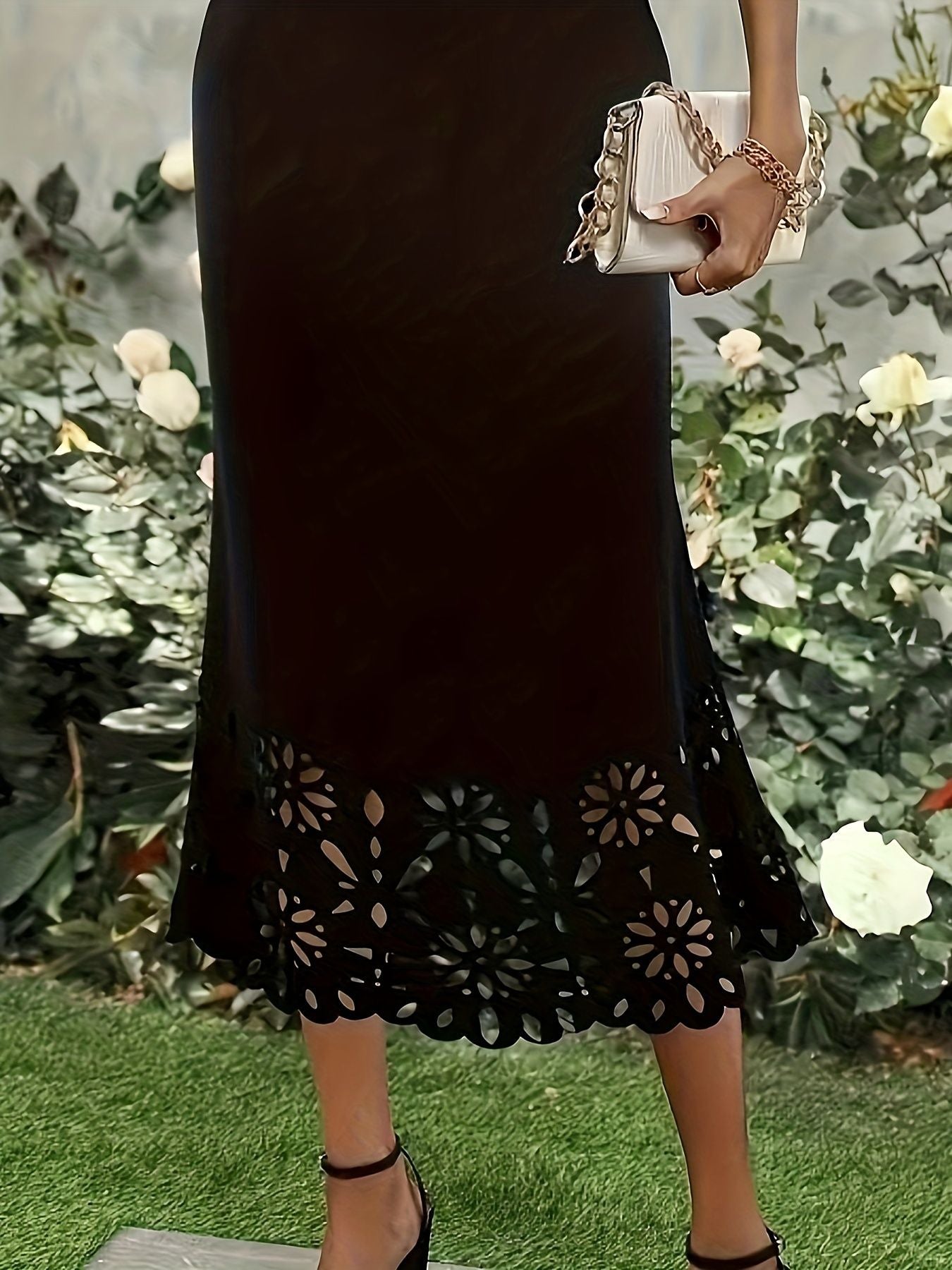 2024 summer new women's plus size fashion elegant temperament models knitted fabric hollow half skirt