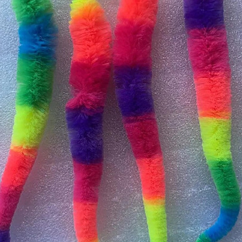 Brinquedos interativos para gatos: Bola saltitante colorida Tickle Cat, suprimentos para pets, brinquedo elástico de minhoca/lagarta para gatos, quebra-cabeça provocador para ambientes internos