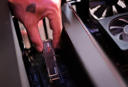 SSD SAMSUNG 990 PRO 4 TB PCIe 4.0 M.2 2280 Interno de Estado Sólido para Computação de Ponta Jogos Workstation de Uso Intenso