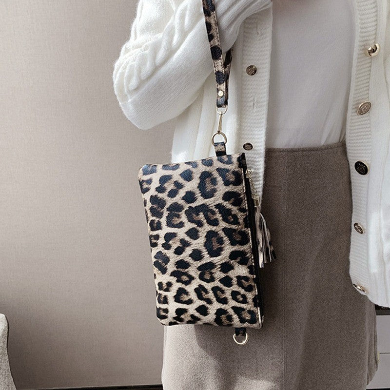Women Clutch Bag Leopard Print Long Wallets Female Fashion Design PU Leather Wallet Messenger Bag Ladies Elegant Handbag 2025