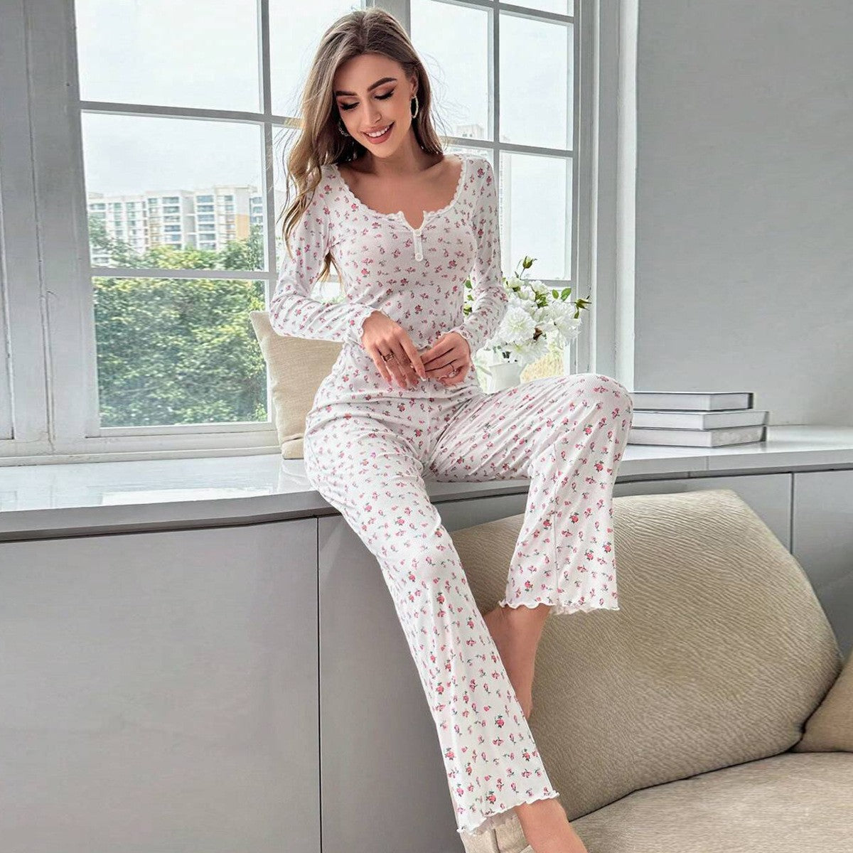 Autumn Winter Pajamas Set Women Sleepwear Floral Print Lettuce Trim Top with Long Pant Lovely Loungewear Full Sleeve Nightwear