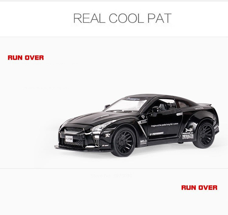 1/32 Escala Liga Fundida Nissan GTR Carro Esportivo Modelo Brinquedo Portas Abertas Fricção Som Música Veículo em Miniatura Presentes para Crianças Coleção