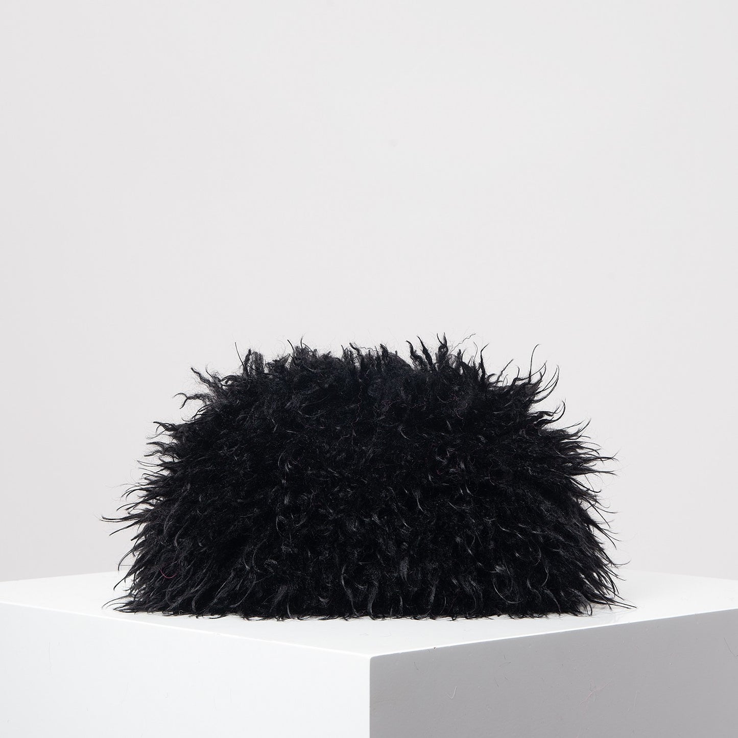 Y2K Plush Clutch Bag, Candy-Colored Women's Clip Bag, Elegant Evening Bag, Women's Dress Party, Wedding Accessory, Cute and Charming Girl's Wallet (Random Pattern)