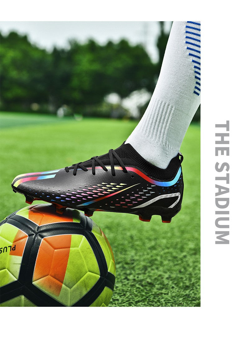 New Men Ultralight Soccer Shoes TF/FG Professional Football Boots Unisex Non-Slip Training Soccer Cleats Outdoor Field Chuteira