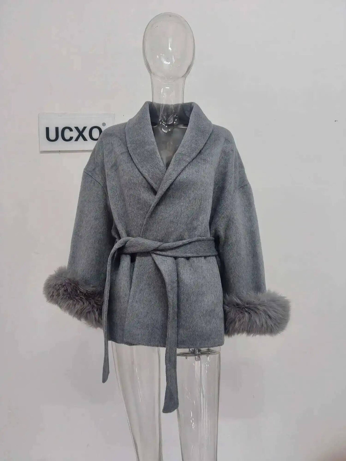 UCXQ Casaco Feminino Elegante OL para Escritório com Retalhos de Pelo Manga Comprida Lã Jaqueta de Roupa Feminina Bonita Outono Inverno 2025