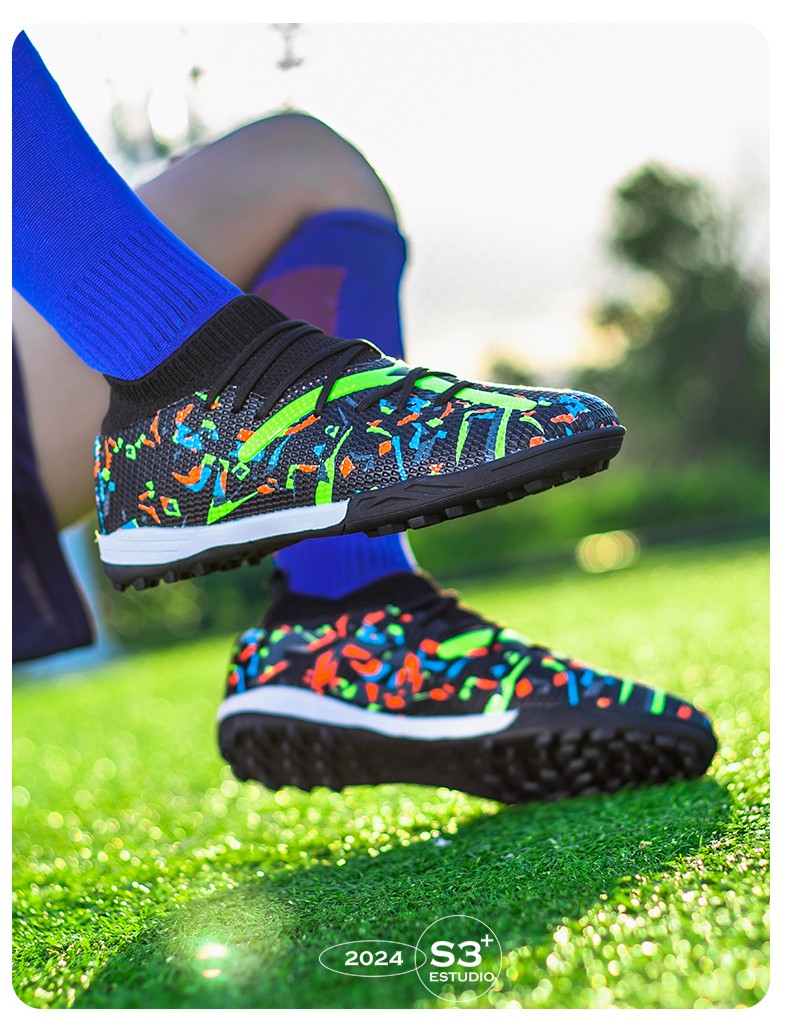 TF/AG Men Football Boots Society Cleats Soccer Shoes Boys Professional Football Field Boots Indoor Fast Non Slip Sneakers Match