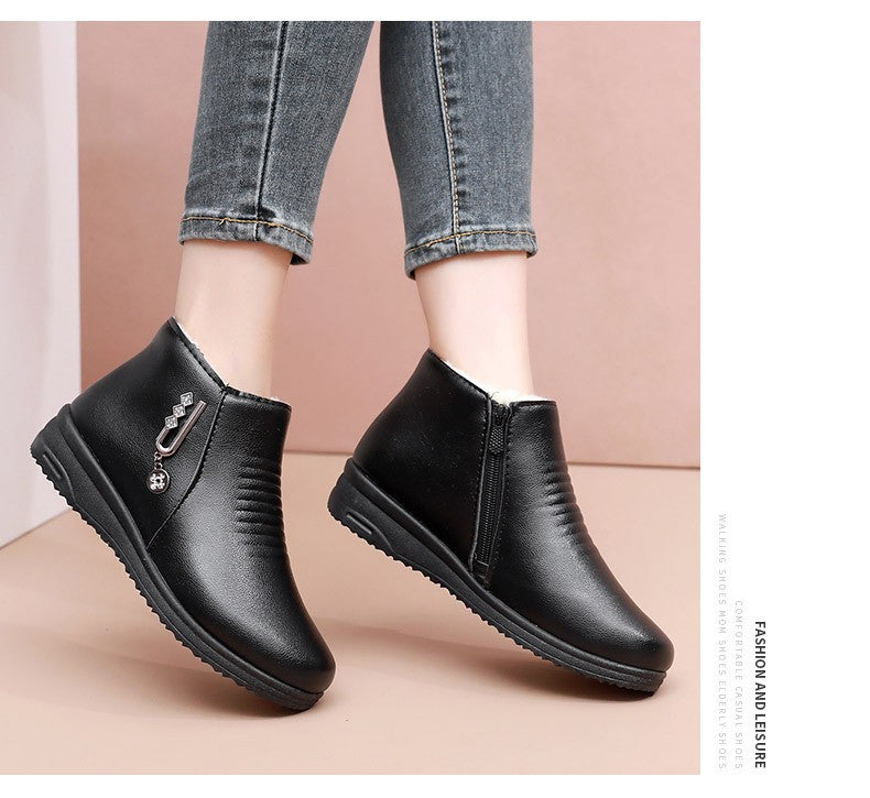 2024 New Women's Real Leather Ankle Boots Thick Bottom Plush Shoes Women Winter Warm Shoes Fashion Cool Footwear Size 35-41