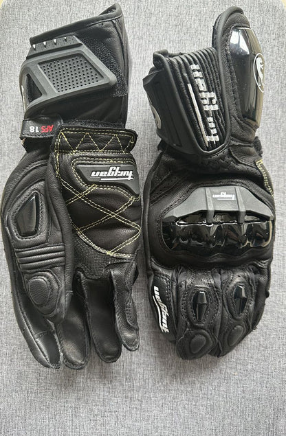 Luvas de Couro Genuíno para Motociclistas Masculinas Luvas de Motocross Corta-vento para Pilotagem ao Ar Livre Equipamento de Proteção para Motociclismo com Tela Sensível ao Toque