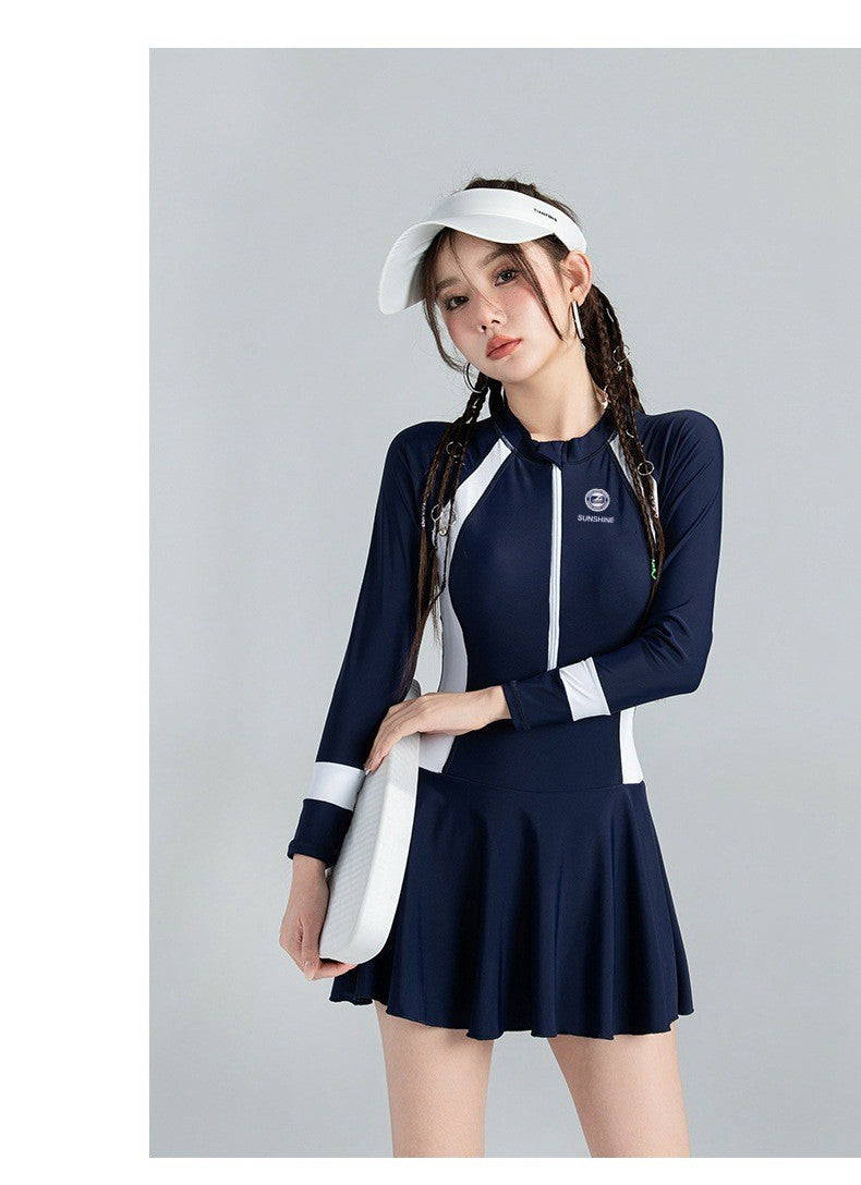 Black and White Color Matching One-piece Sports Small Chest Gathered To Cover The Belly Weight Swimming Sun Protection Swimsuit