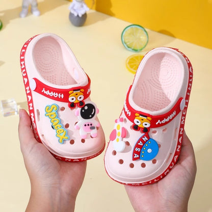 Children's Cartoon Baby Soft-Soled Sandals – Ultra-Light Anti-Slip Infant Closed-Toe Sandals for Boys & Girls Beach Shoes
