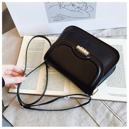 Latest Retro Crossbody Bag for Women High End Fashion Saddle Shoulder Handbag Unique Design