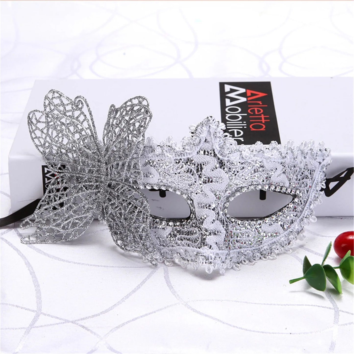 Lightweight Masquerade Mask Eye-Catching Costume Accessory Unique Dragon Pattern Leather Cloth Surround For Halloween Events