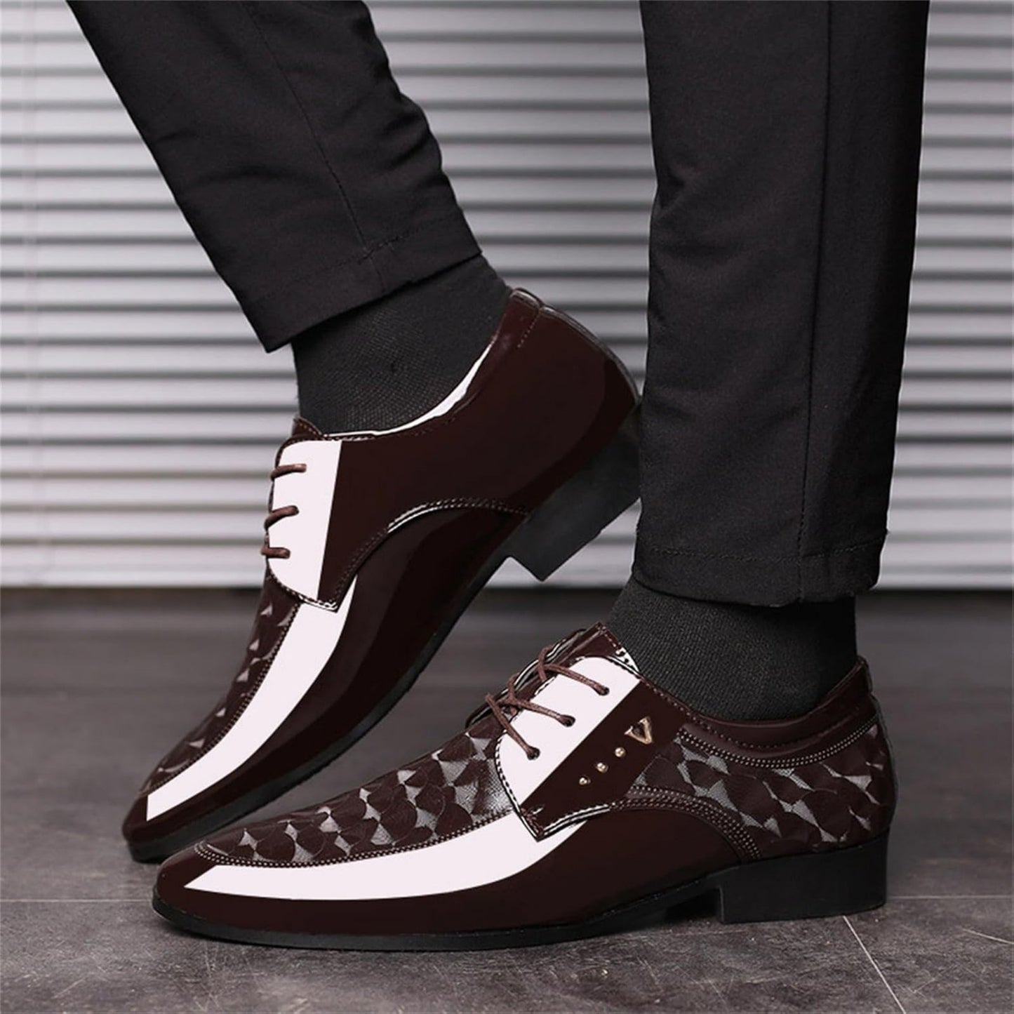 Men's Oxford Shoes Moire PatternFormal Business Dress Shoes Lace up Italy Modern Suit Tuxedo Shoes for Men