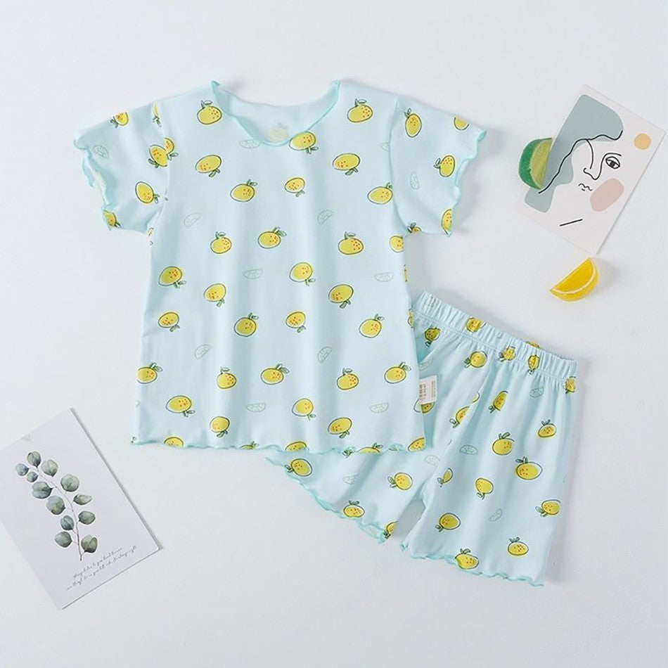 Girls Summer Pajama Sets Stylish Cartoon Pattern Printing Short Sleeve Top and Pants Made from Luxurious Cozy Ice Silk Material