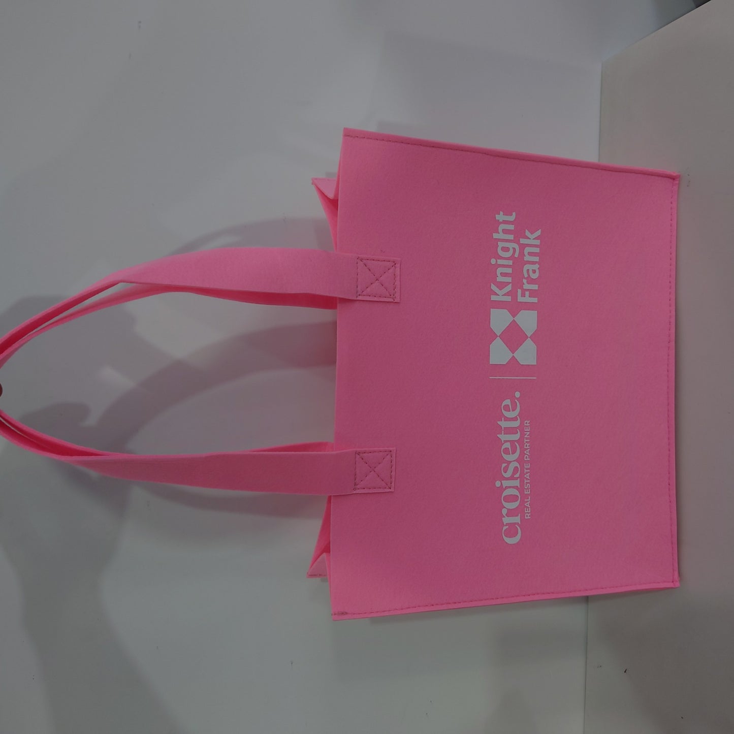 Wholesale 100pcs/lot Hot Sell Large Capacity Customize Logo Size Felt Reusable Tote Shopping Bags for Wedding Party Packaging