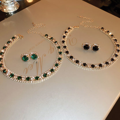Conjunto de Joias Femininas Modernas com Colar e Brincos Decorados com Strass, Acessórios da Moda para Festas e Decoração de Roupas do Dia a Dia