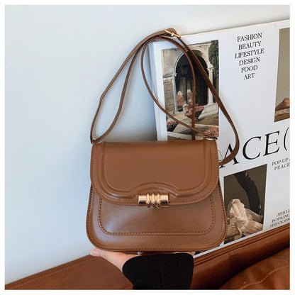 Latest Retro Crossbody Bag for Women High End Fashion Saddle Shoulder Handbag Unique Design
