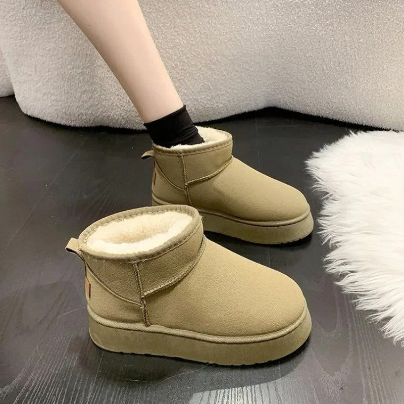 Thick Plush Platform Snow Boots Women Winter Keep Warm Fur Cotton Shoes Woman Faux Suede Slip-On Ankle Botas Padded Shoes