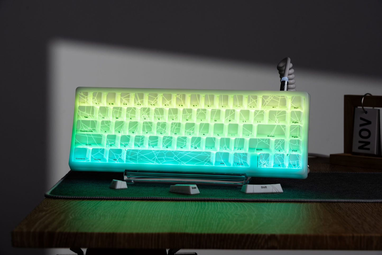 Teclado Mecânico XVX M67 JadeStone com Teclas IMD-Tech Hot Swappable Design Gasket Teclado com Retroiluminação RGB Personalizada Tri-Modo