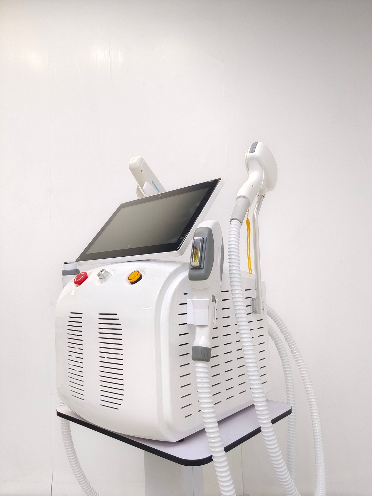 4-IN-1 NEW soprano titanium 755nm 808nm 940nm 1064nm diode laser 4000w permanent hair removal machine IPL tattoo removal machine