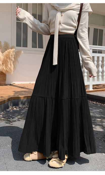 Pleated half skirt for women in autumn and winter 2025 new high waist slimming casual versatile A-line umbrella long skirt