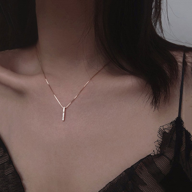 Colares com Pingente em Forma de Coração e Asas de Anjo Cor Prata Zircônia Cúbica 5A Estilo Minimalista Corrente na Clavícula Joias Femininas e para Meninas