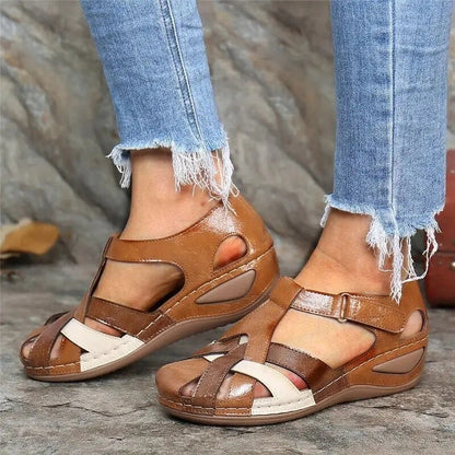 2021 New Style Women's Sandals Hollow Magic Sole Plus Size Slanted Heel Independent Station Women's Shoes Wholesale