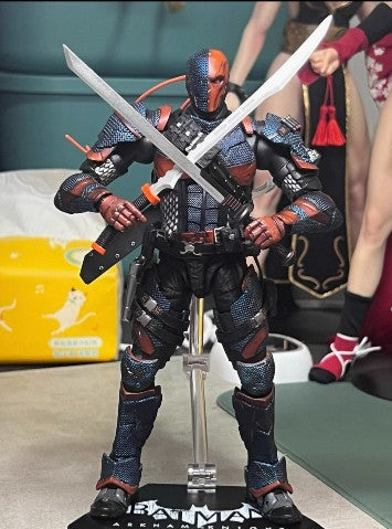 EM ESTOQUE LPZZ Deathstrok Figura U-P-Finegures Arkham Knight V8.04 Terno Bonecos de Ação Batman Estatueta 1/12 Coleção DC Brinquedo